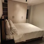 Pavliani Apartments *
