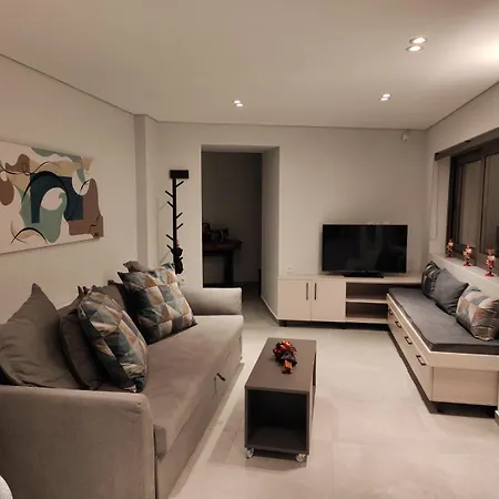 Pavliani Apartments * Pavliani